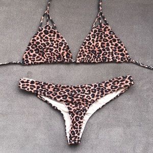 COPY - Acacia bikini great condition